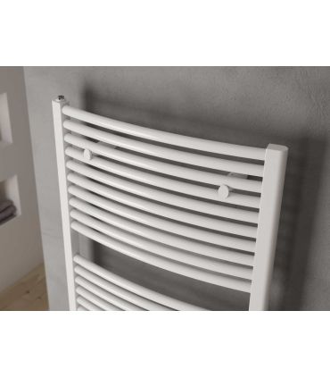 Scaldasalviette ad acqua Irsap collezione Venus con allacciamento standard