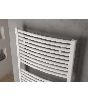 Scaldasalviette ad acqua Irsap serie Venus con attacchi 50mm