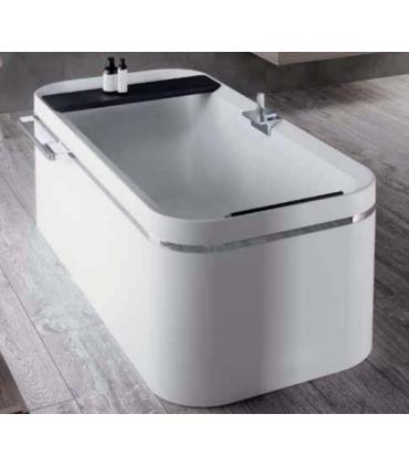 Novellini Divina F whirlpool tub in matt white