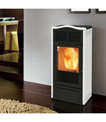 Italiana Camini Piro 2 Plus ductable pellet stove