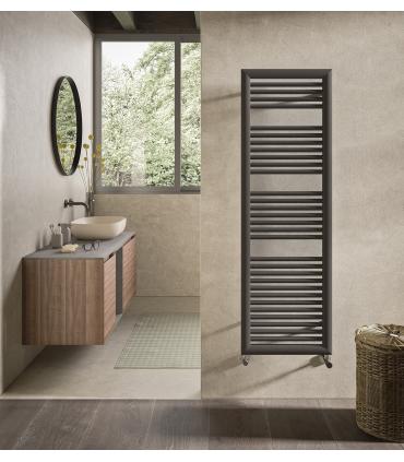 Irsap Novo Cult towel warmer with lateral connections