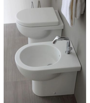 Floor standing toilet back to wall Flaminia Quick