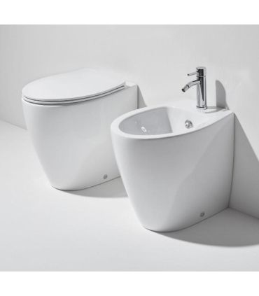 Toilette au sol avec dos au mur décoré Simas lft spazio lft20