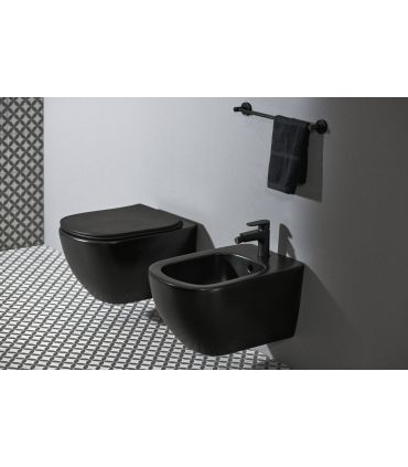 Toilet suspended Ideal Standard Tesi series, T3546 art ceramic white finish, Aquablade Technology (no rim). Including seat with