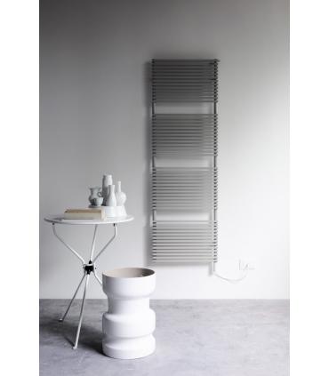 Tubes Kubic water towel warmer