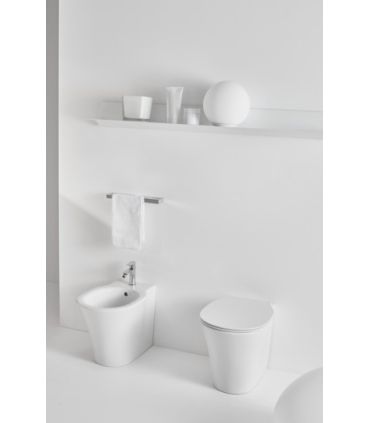 Wc a pavimento BTW Ideal Standard Connect Air con Aquablade E0049