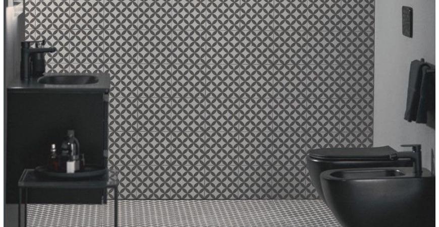 L'élégance du noir Ideal Standard